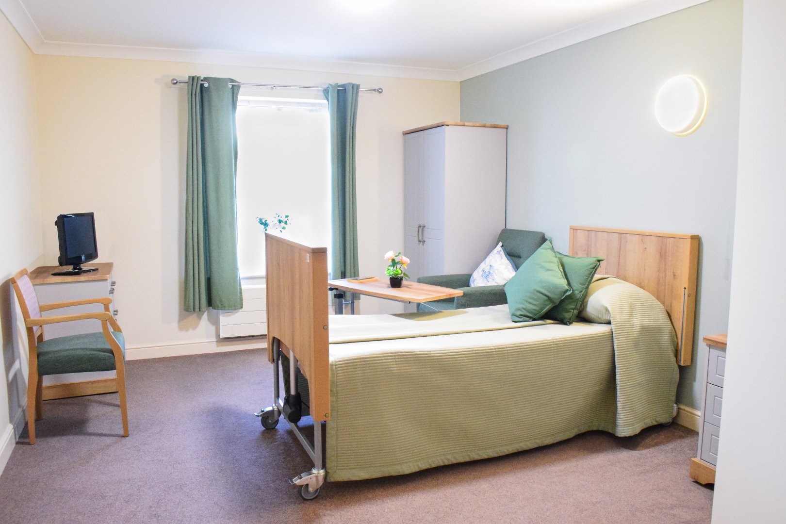 Cedar Court - Bedroom 10 (alt)