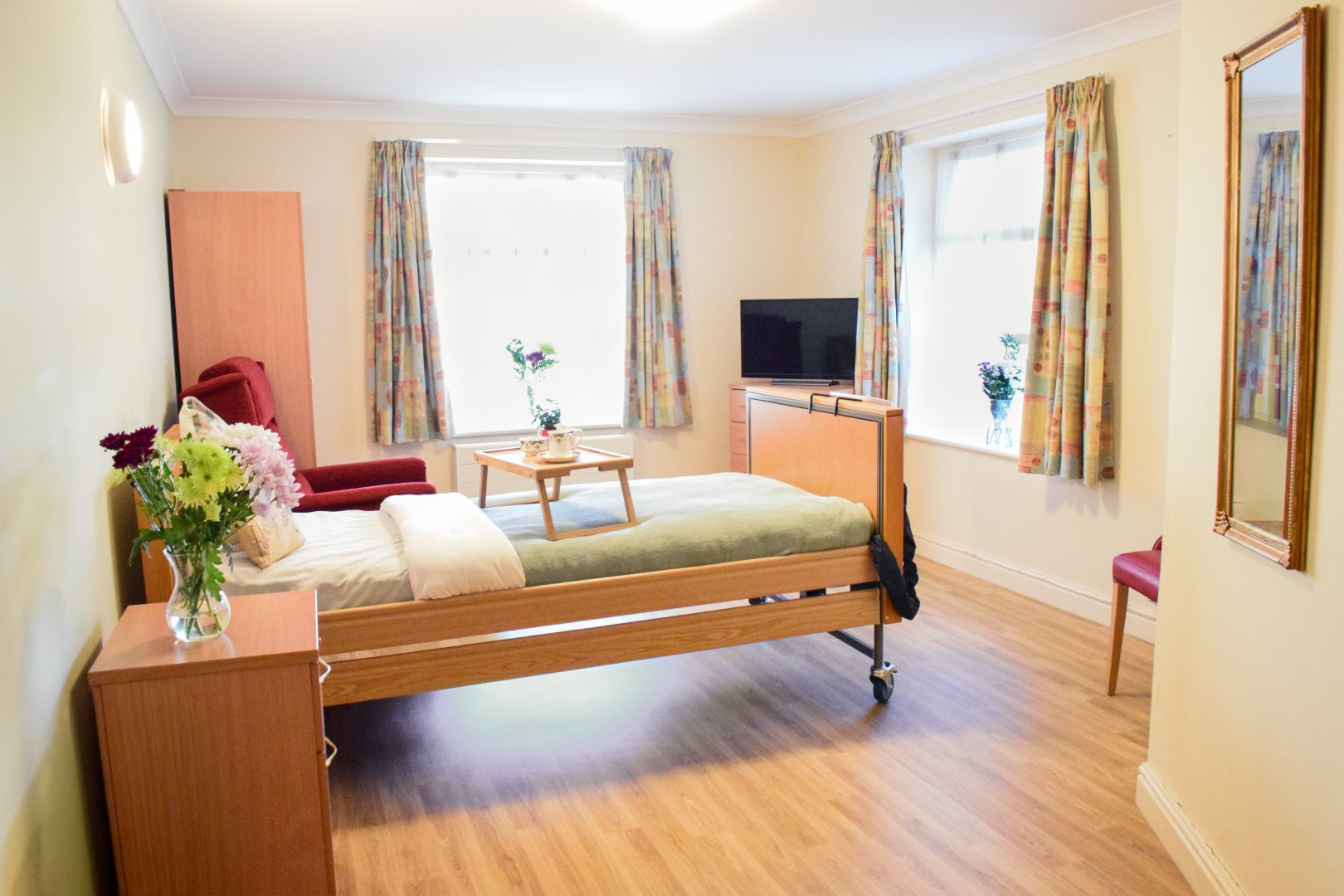 Cedar Court - Bedroom 9