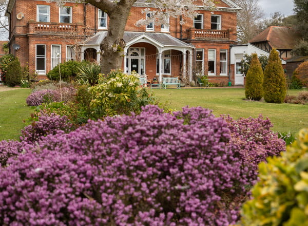 Trusted Care Homes Felixstowe | Foxgrove Care Home