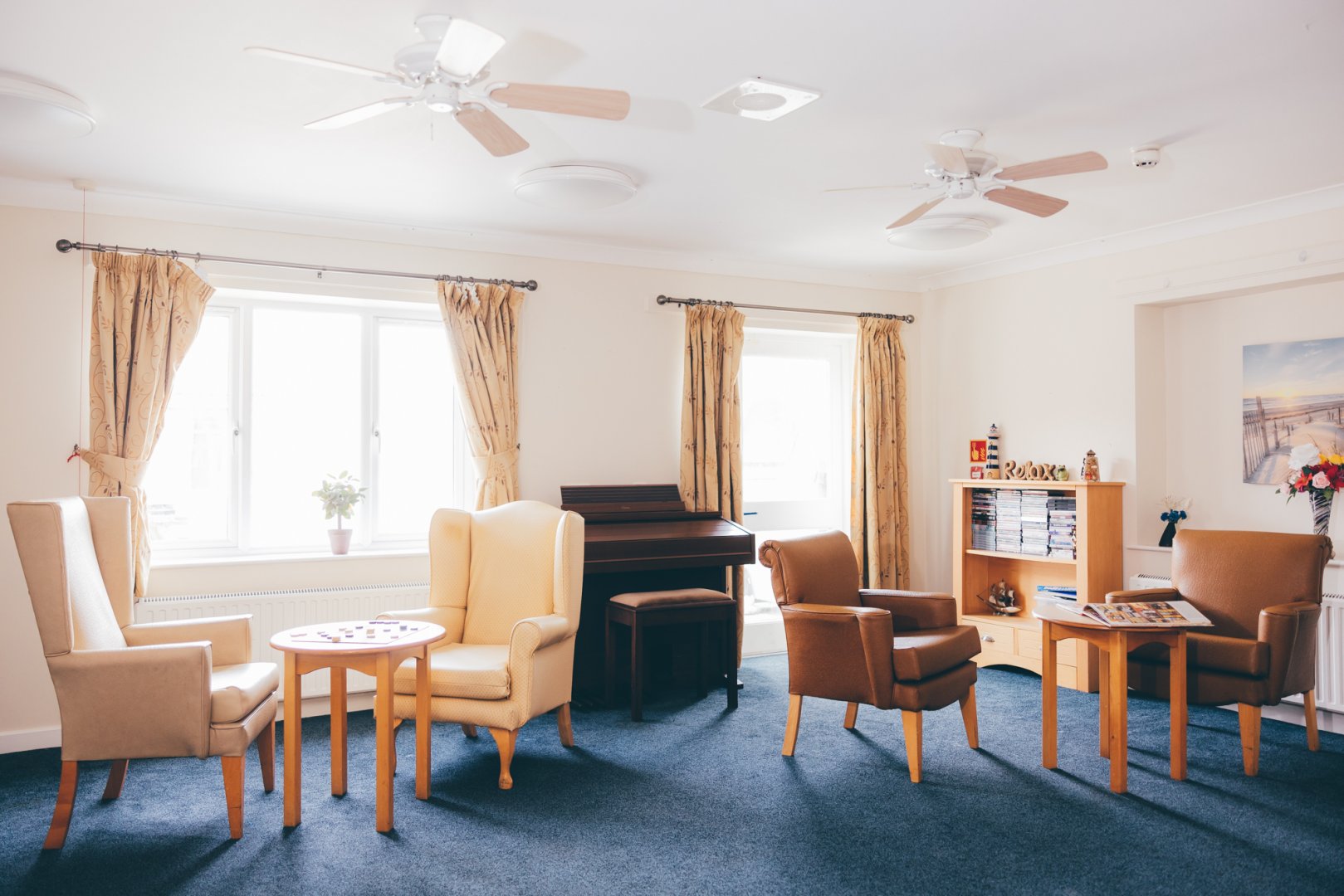 Claremont - lodge lounge 1