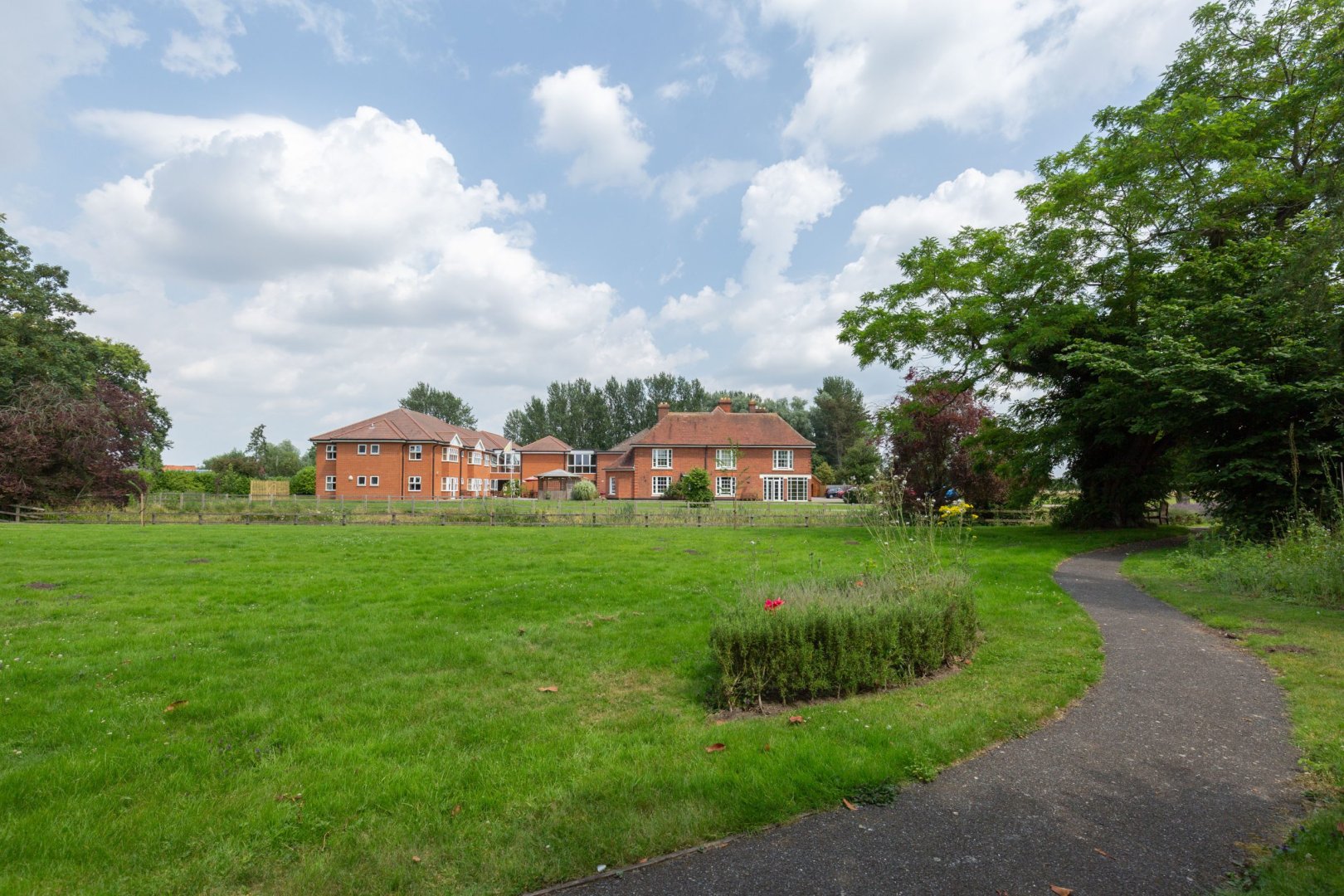 Walcot Hall | Healthcare Homes