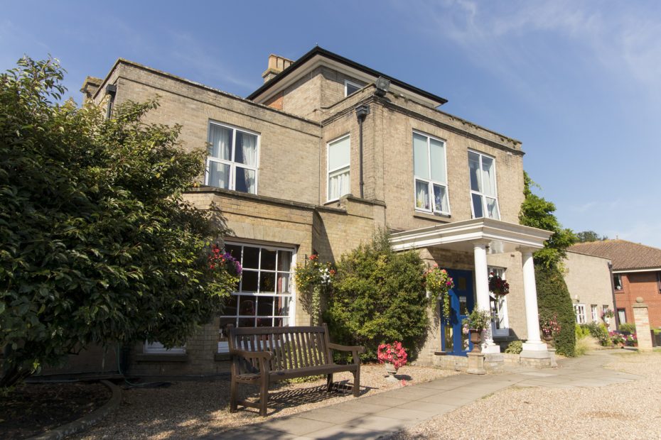 Care Home Bury St Edmunds / Fornham House